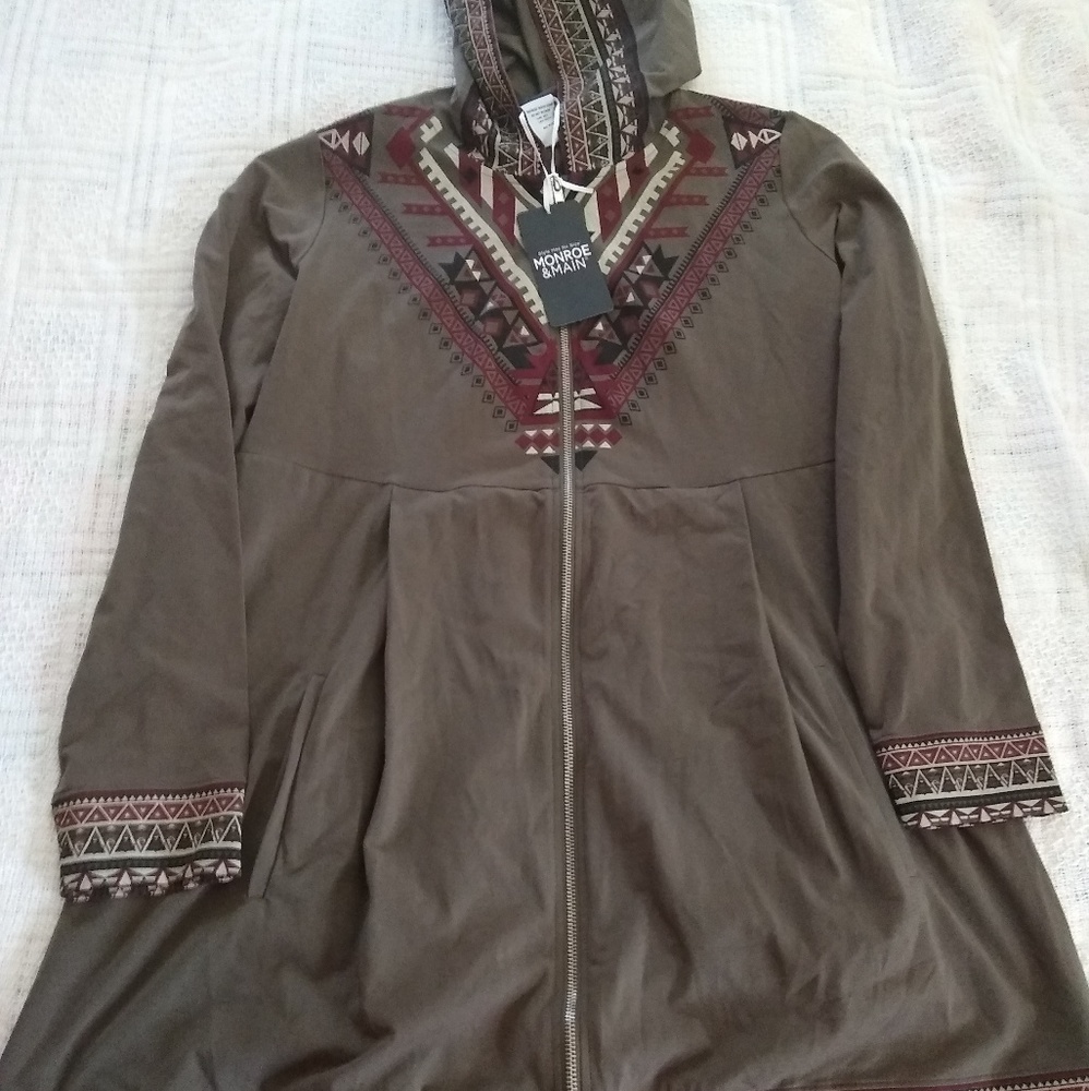 Monroe & Main L Long Sleeved Hoodie Jacket Sweater